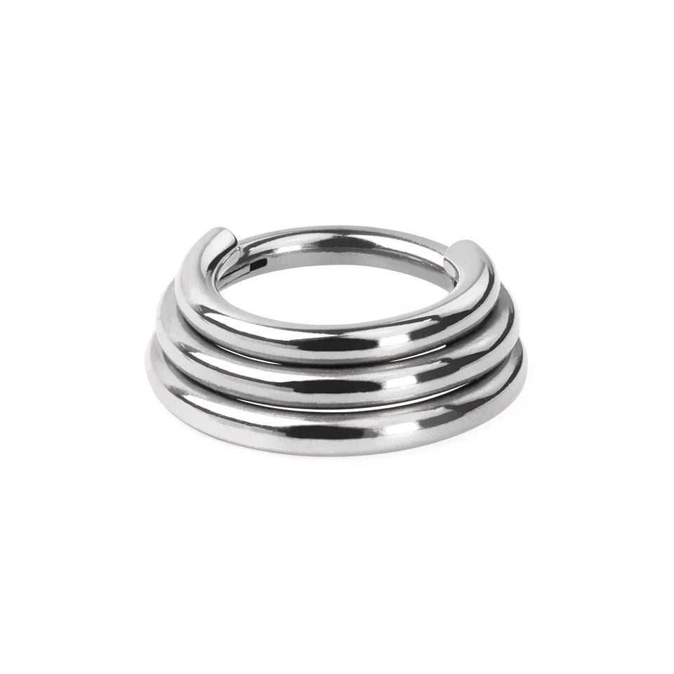 Triple layered hinged ring