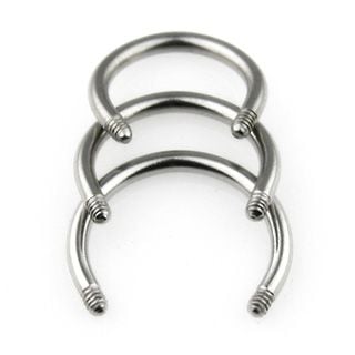 Loose circular barbell in a variety of sizes