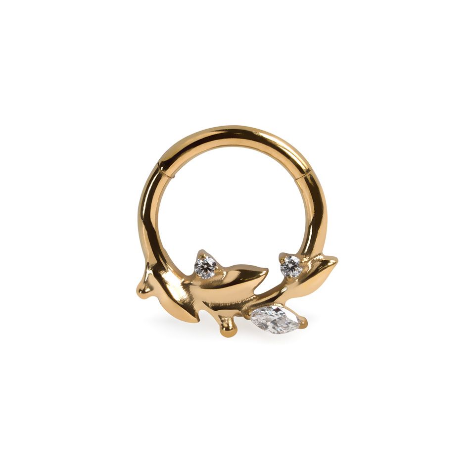 Titanium ring with delicate leaves