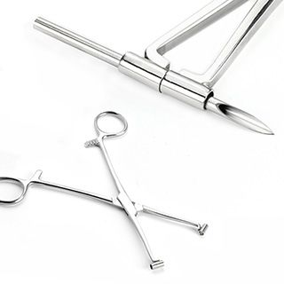Septum piercing forceps