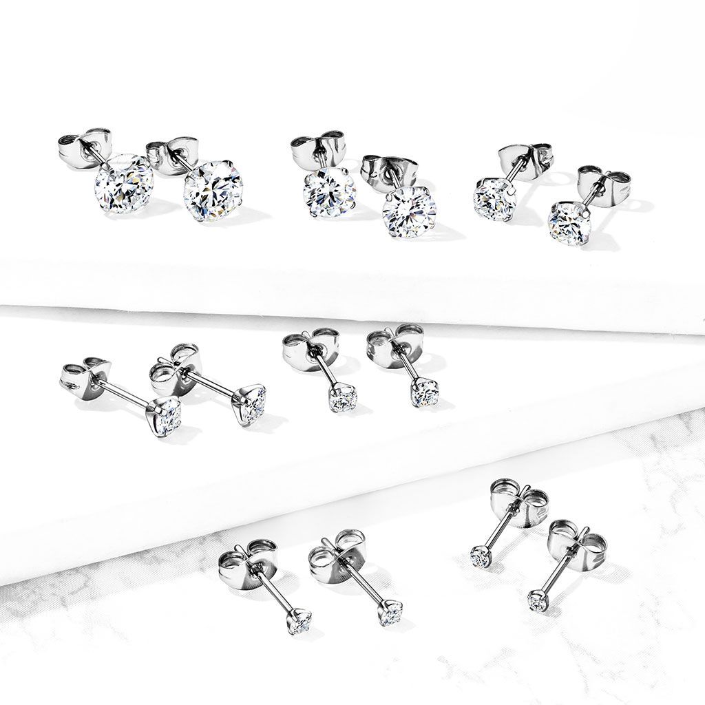 Ear piercing made of titanium with stone