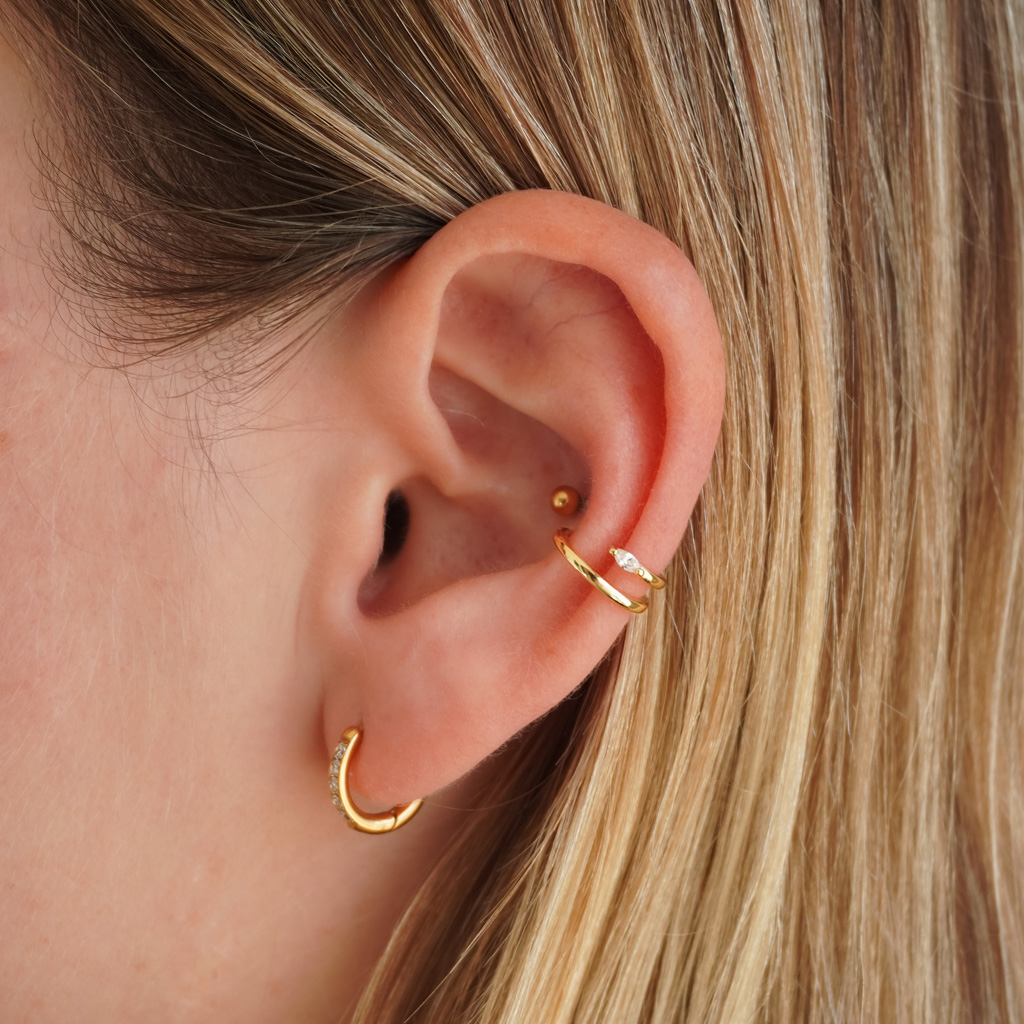 Minimalist ear cuff with stone