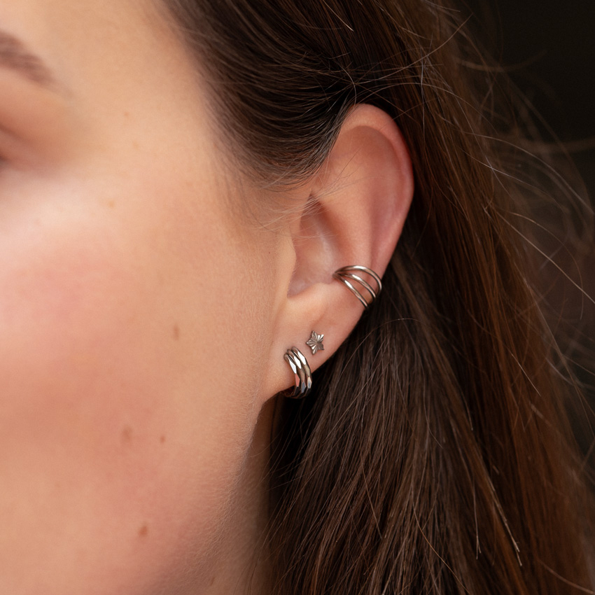 Labret od titanija s teksturiranim dizajnom u obliku zvijezde