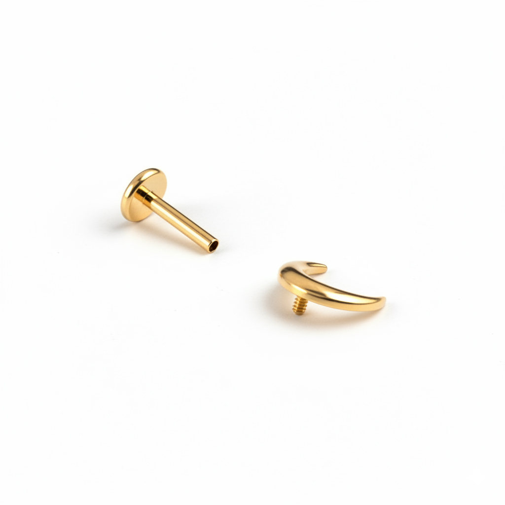 Crescent moon labret in titanium