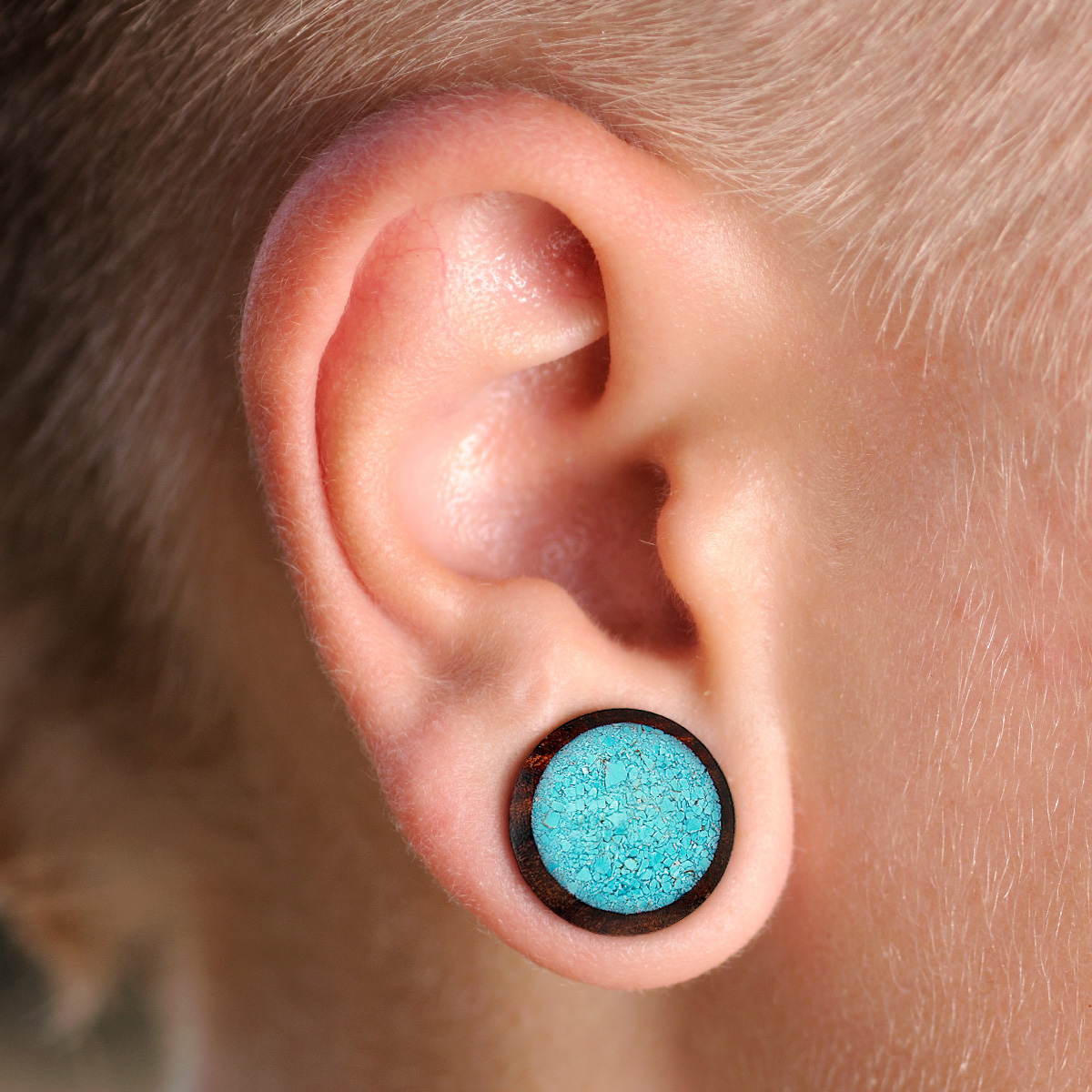 Plug made of wood with broken look turquoise stone
