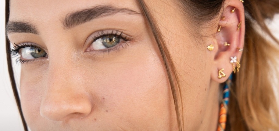 Načini Bušenja Piercinga: Pištolj ili Igla Načini Bušenja Piercinga: Pištolj ili Igla